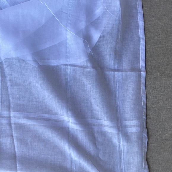Lightweight White Scarf - Picture 4 of 6
